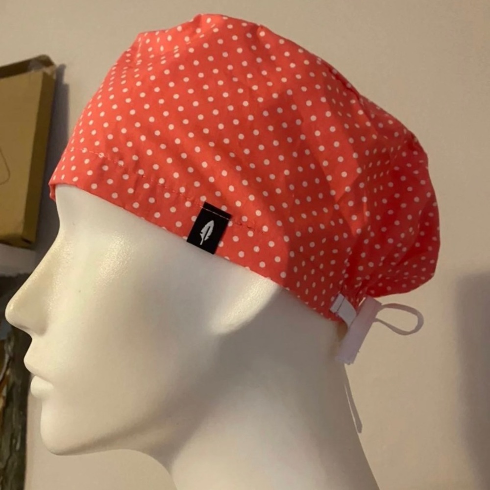 ROBIN HAT  Long Hair